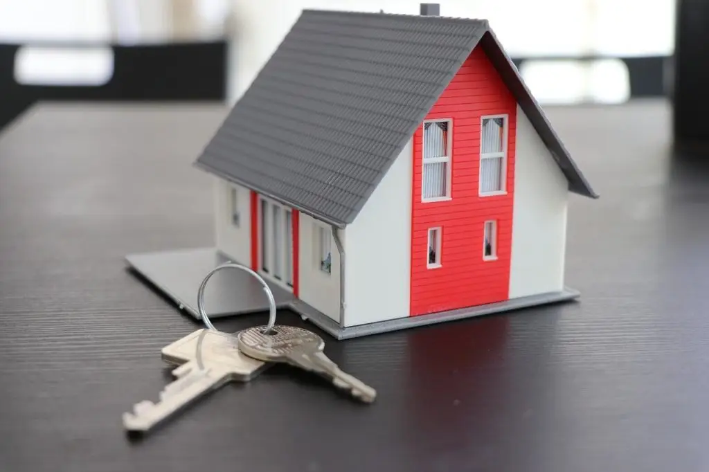 Professionele makelaar in Almere helpt bij kopen en verkopen van woningen in de groeiende stad